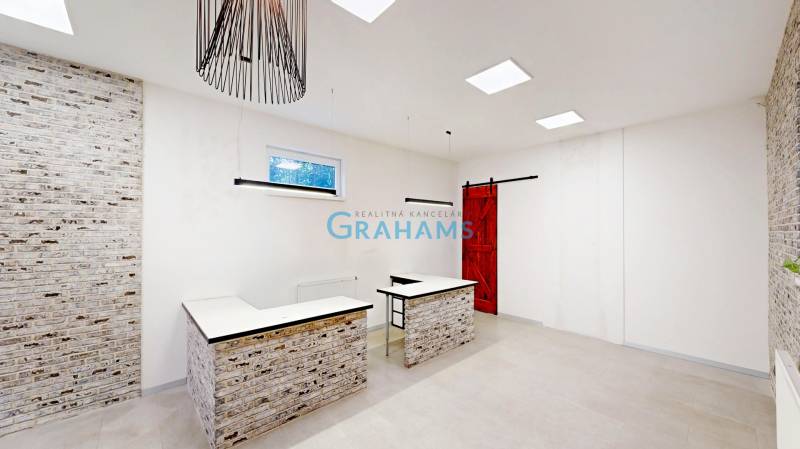 Recepcia alebo showroom