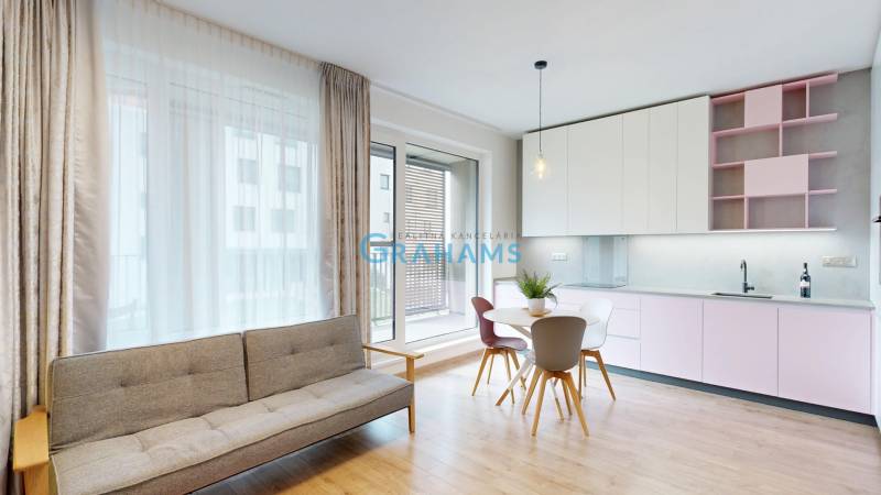 Obývačka s kuchyňou